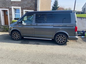 2018 Volkswagen Transporter T6 — photo 20 of 26
