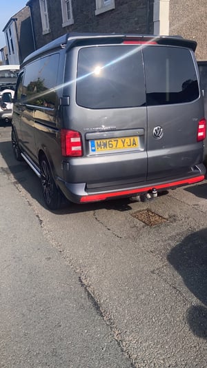 2018 Volkswagen Transporter T6 — photo 21 of 26