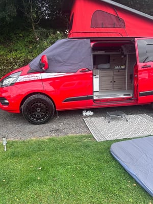 2020 Ford Transit Custom — photo 9 of 16