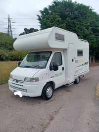 2003 Pilote Atlantis - Image 2