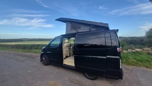 2023 Nissan Elgrand — photo 10 of 14