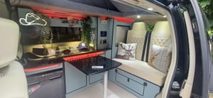 2023 Nissan Elgrand — photo 12 of 14