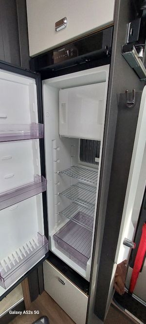 2022 Swift Escape 694 — photo 8 of 70