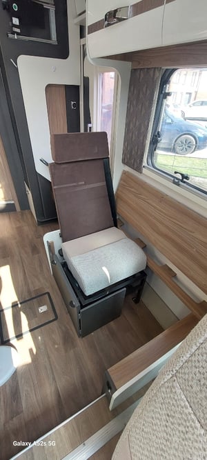 2022 Swift Escape 694 — photo 23 of 70