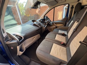 2018 Ford Tourneo Custom — photo 3 of 14