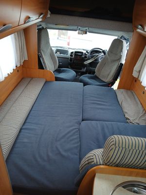 2006 Hymer C544GT — photo 27 of 45