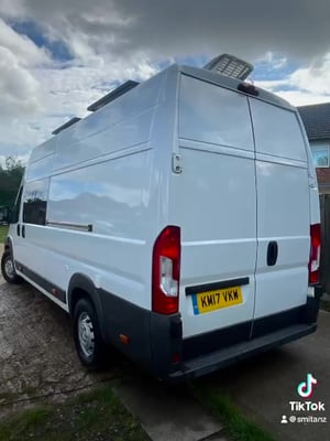 2017 Peugeot Boxer — photo 3 of 8
