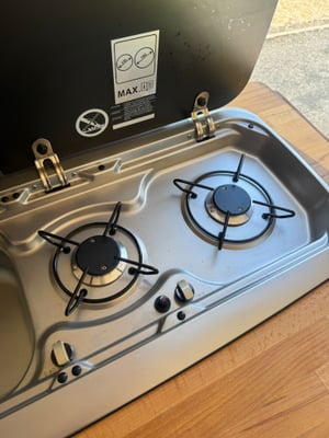 2017 Peugeot Boxer Off-Grid Conversion — photo 24 of 31
