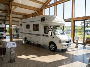 2004 Auto-Trail Cheyenne 696 SE