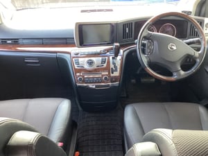 2009 Nissan Elgrand Highway Star — photo 3 of 12