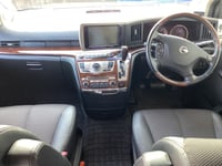 2009 Nissan Elgrand Highway Star - Image 3