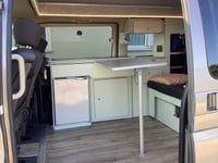 2009 Nissan Elgrand Highway Star - Image 4