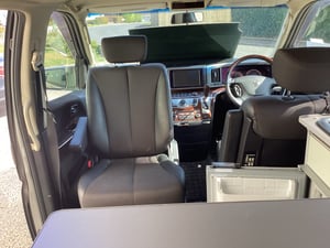 2009 Nissan Elgrand Highway Star — photo 6 of 12
