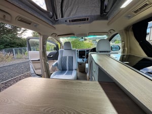 2011 Toyota Alphard — photo 20 of 33