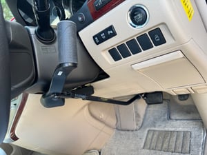 2011 Toyota Alphard — photo 25 of 33