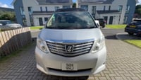 2011 Toyota Alphard - Video