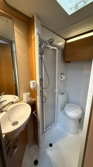2011 Swift Bolero 680FB — photo 14 of 25