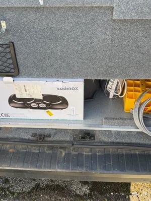 2014 Renault Trafic — photo 13 of 26