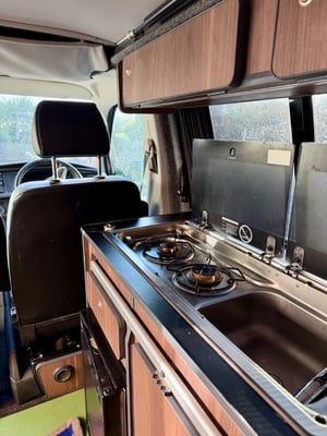2020 Volkswagen T28 — photo 7 of 10