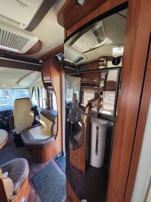 2018 Carthago Chic S-Plus I 52 QB — photo 31 of 39