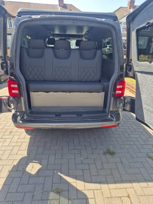 2018 Volkswagen Transporter T6 Highline — photo 20 of 37