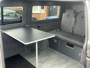 2018 Volkswagen Transporter T6 T30 Highline — photo 7 of 17