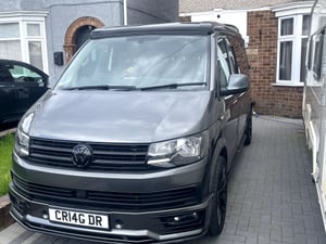 2018 Volkswagen Transporter T6 T30 Highline — photo 1 of 17