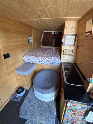 2014 Volkswagen Crafter LWB — photo 9 of 15