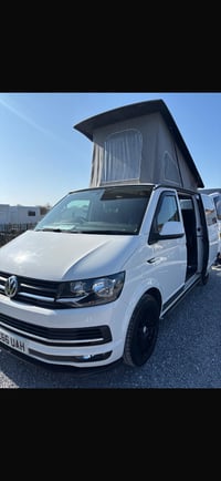 2017 Volkswagen T28 - Image 4