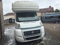 2009 Auto-Trail Dakota SE - Image 2