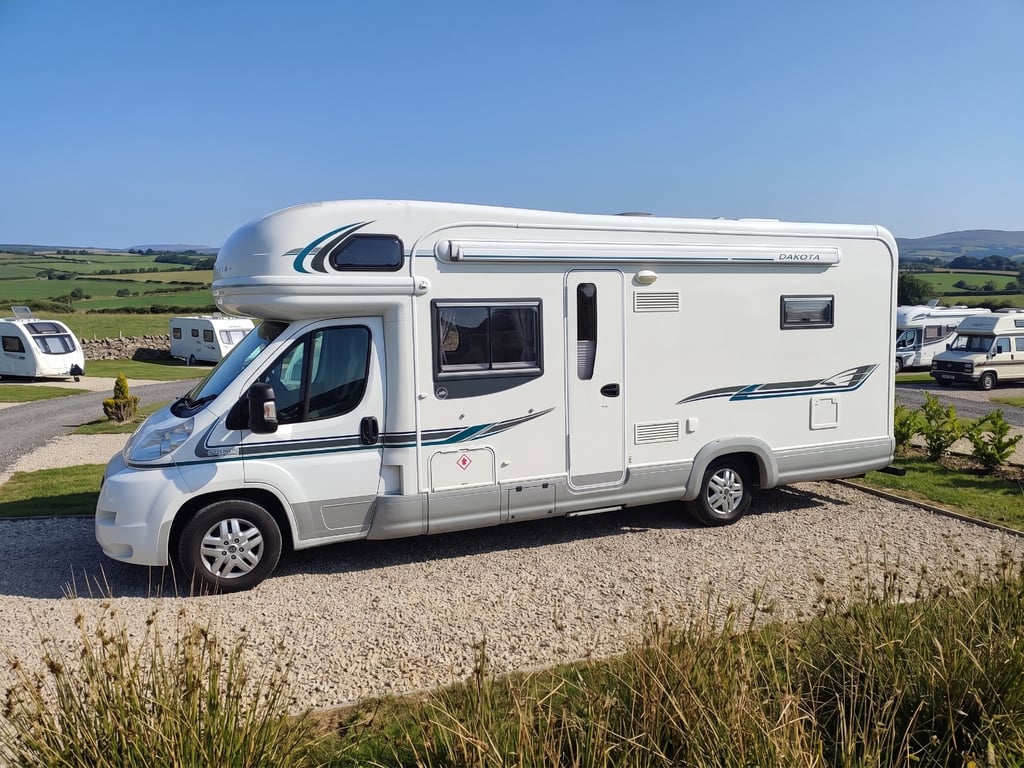 2009 Auto-Trail Dakota SE - Image 1