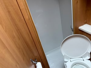 2009 Auto-Trail Dakota SE — photo 11 of 21