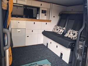 2022 Ford Transit Custom — photo 11 of 13