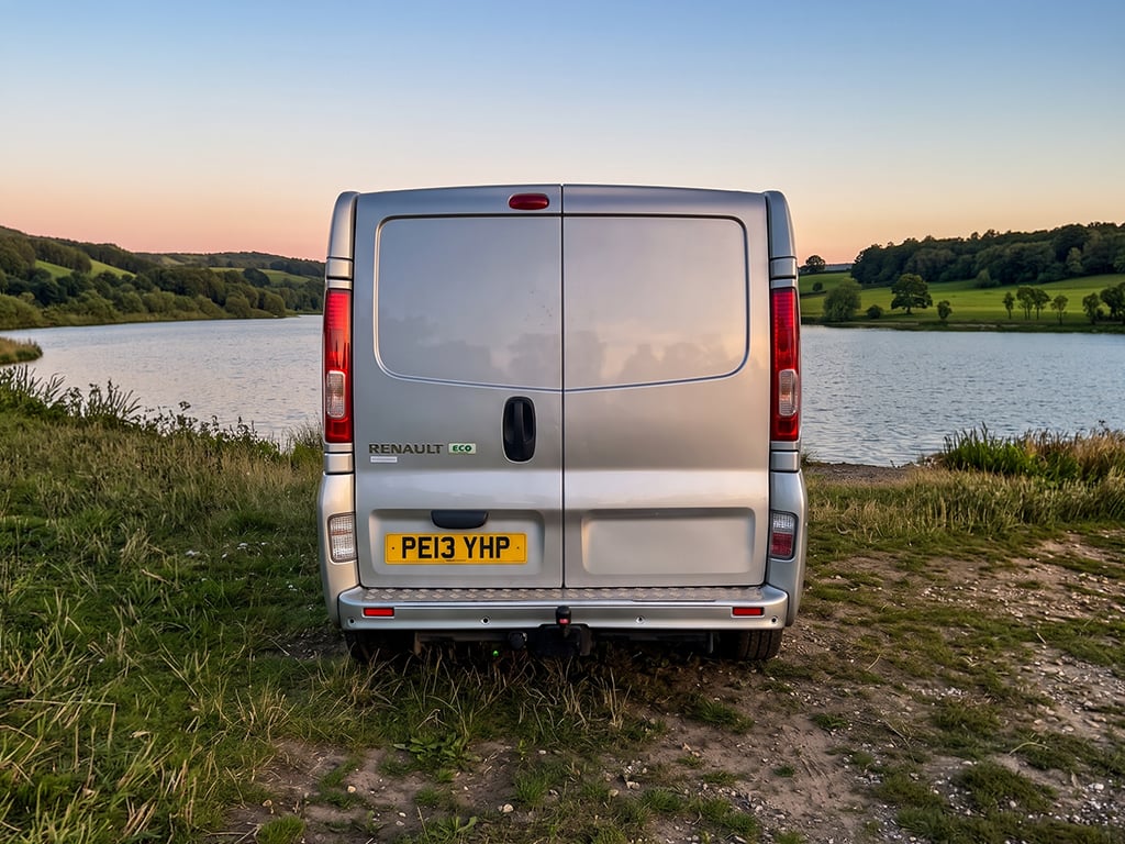 2013 Renault Trafic Camper - Image 1