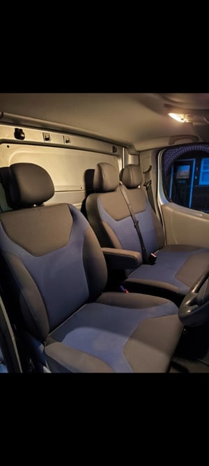 2013 Renault Trafic Camper — photo 5 of 7