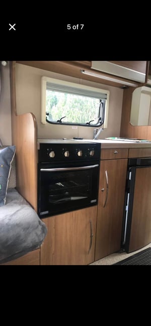 2015 Auto-Trail Tribute 625 — photo 4 of 6