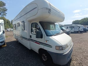 1999 Auto-Trail Cheyenne 634 — photo 5 of 10
