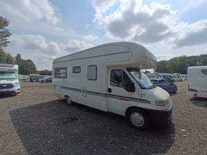 1999 Auto-Trail Cheyenne 634 — photo 8 of 15