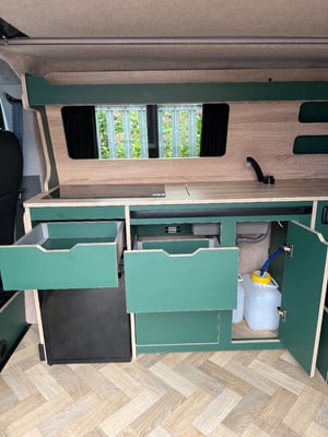 2026 Volkswagen Transporter T28 -Stunning Condition. Final price adjustment — now positioned for immediate sale — photo 38 of 69