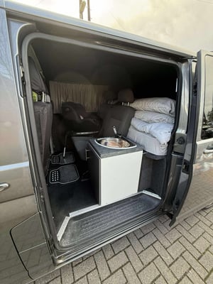 2015 Volkswagen VW Transporter T5.1 T28 2l tdi — photo 8 of 15