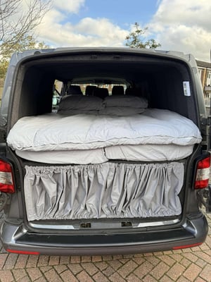 2015 Volkswagen VW Transporter T5.1 T28 2l tdi — photo 11 of 15