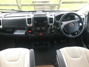 2017 Autotrail Tribute T736 — photo 8 of 17