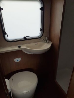 2017 Autotrail Tribute T736 — photo 12 of 17