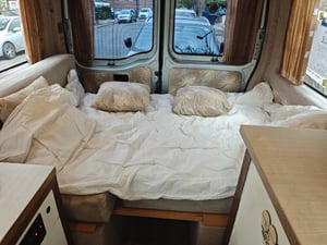 2009 Renault Master dCi100 — photo 12 of 25