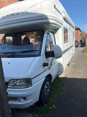 2005 Auto-Trail Dakota SE — photo 9 of 22