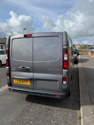 2015 Renault Trafic — photo 6 of 15