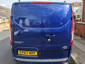 2017 Ford Transit Custom — photo 22 of 27