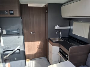 2024 Adria Coral Supreme 670DL — photo 19 of 34