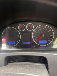2005 Volkswagen T5 Campervan - Image 4