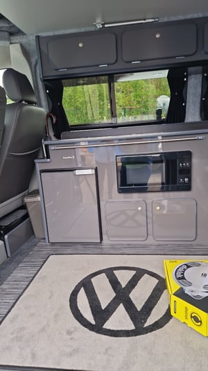 2012 Volkswagen T5 Campervan — photo 2 of 10